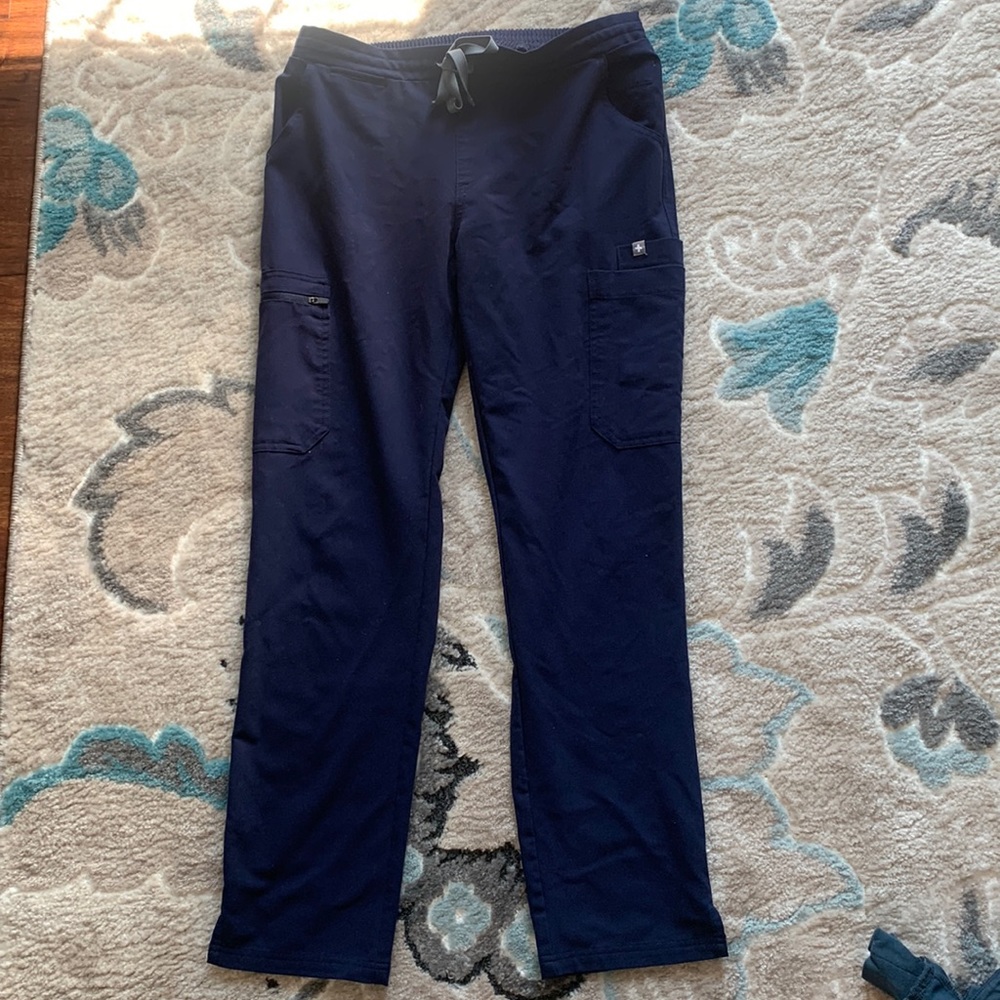 FIGS Scrub Pants size Small (Navy Blue)